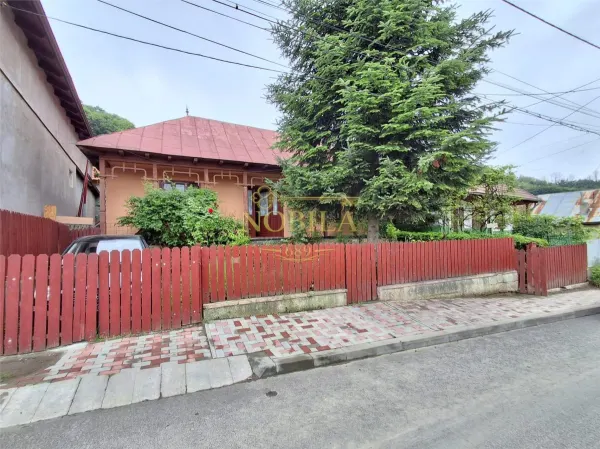 Casă 3 camere Târgu Ocna - poza 2