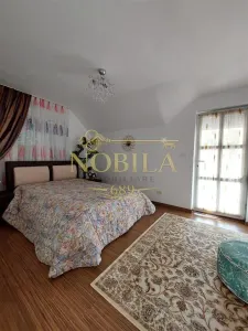 Vila de vanzare P+1 si  4200 mp teren in Com Livezi - foto 9