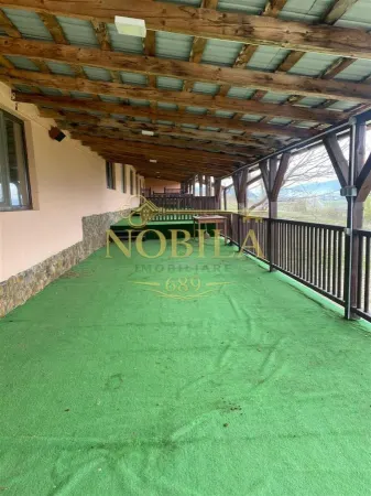 Hotel/Pensiune Dofteana - poza 6