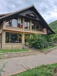 CASA P + M  1 GARSONIERA SI TEREN DE VANZARE IN TARGU OCNA - foto 4