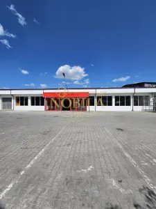 CLADIRE INDIVIDUALA ( SPATIU COMERCIAL) CU TEREN DE VANZARE IN ONESTI - foto 2