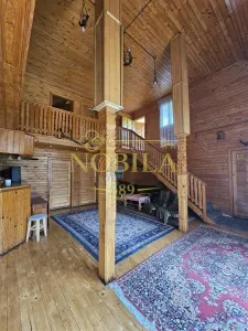 CASA DE VACANTA + TEREN PROPRIETATE IN STATIUNEA MONTANA SLANIC MOLDOVA - Slanic-Moldova