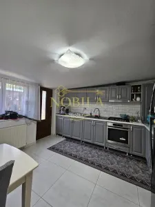 CASA DE VANZARE IN SATUL CATOLIC - foto 12