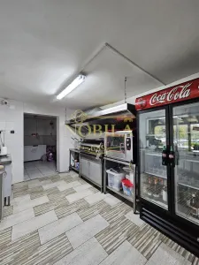 RESTAURANT + CASA P+E  LA PACHET  DE VANZARE ONESTI - foto 14