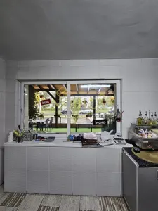 RESTAURANT + CASA P+E  LA PACHET  DE VANZARE ONESTI - foto 15