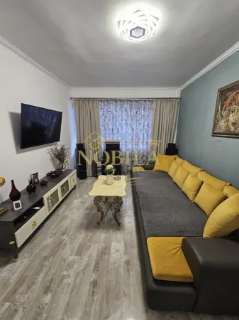 Apartament 3 camere Slănic-Moldova - poza 1