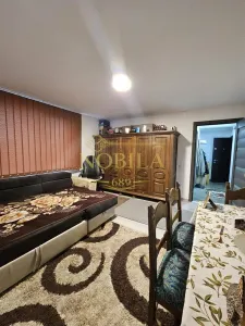 Apartament  2camere de vanzare in Zona Industriala Onesti - Onesti