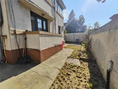 Casă 7 camere București - poza 32