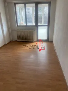 4 camere decomandat, etaj intermediar Piata Delfinului - foto 1