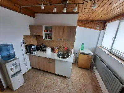 Garsoniera de 58 mp la etajul unei vile situata in sos Fundeni - foto 4