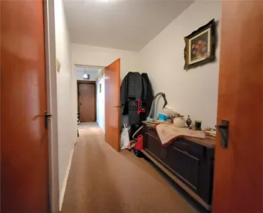 LA 2 PASI DE METROU  / APARTAMENT 3 CAMERE / ETAJ 1 - foto 1