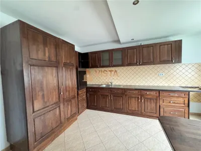 Doua case de vanzare, teren 800 mp, Zarnesti, Brasov - foto 4