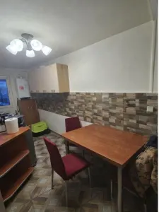 Apartament 2 camere decomandat, centrala proprie. Zona Uzina 2 - foto 6