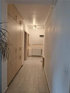 De vânzare apartament spațios și luminos în cartierul Tractorul, Brașov - foto 12