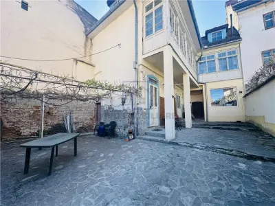 Casa de vanzare in Sibiu - 360 mp, curte proprie, pretabila spatiu de birouri, Ultracentral - foto 18
