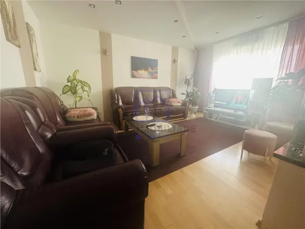 Apartament 3 camere Sibiu - poza 1