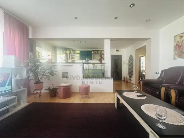Apartament 3 camere Sibiu - poza 4