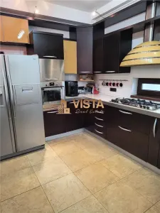Se vinde vila deosebita in cartierul Florilor, Brasov - foto 9