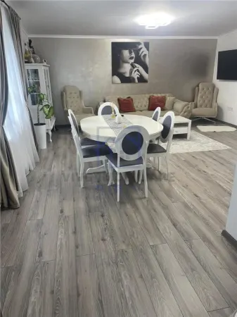 Apartament 4 camere Sibiu - poza 1