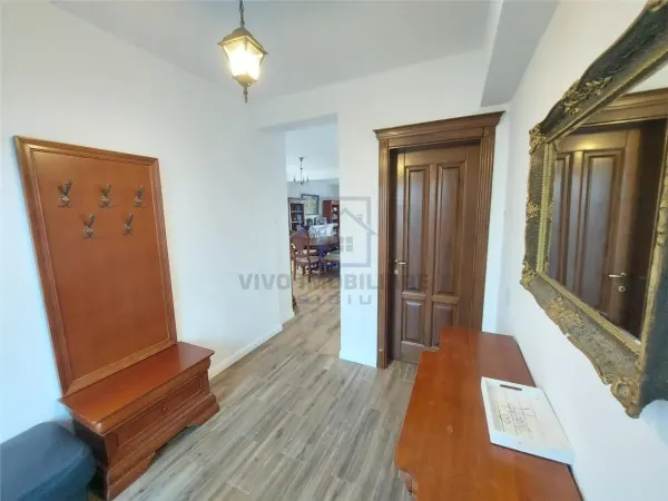 Casă 4 camere Sibiu - poza 8