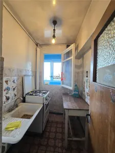 Garsoniera in bloc mixt- Metrou OBOR - foto 10