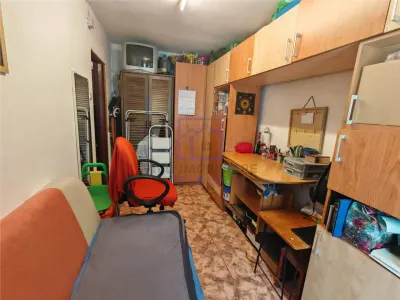 Garsoniera de vanzare in Sibiu - 28 mp, decomandata, zona Stefan cel Mare - foto 3