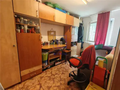 Garsoniera de vanzare in Sibiu - 28 mp, decomandata, zona Stefan cel Mare - foto 4
