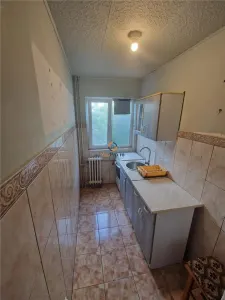 Apartament 2 camere etaj 2 zona Dacia / Iulius Town / - foto 2
