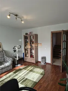 Casa individuala cu teren in Sacele, zona Cernatu - foto 9