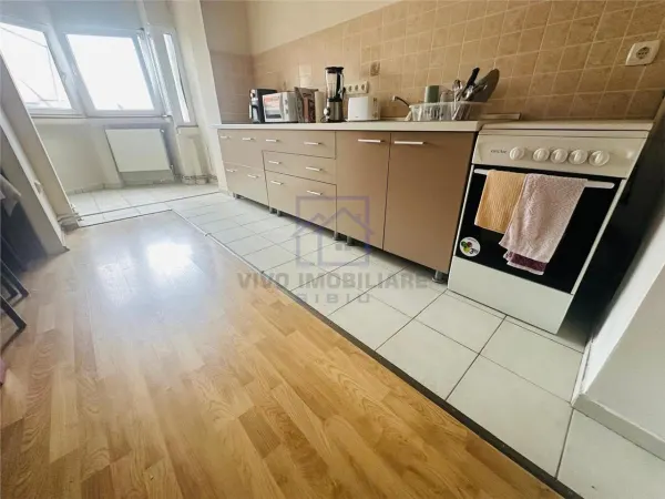 Apartament 3 camere Sibiu - poza 3