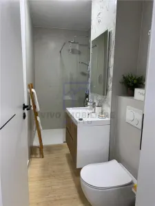 Apartament de vanzare in Sibiu - 3 camere, decomandat, cu balcon si pivnita,  Bd. Mihai Viteazu - foto 11