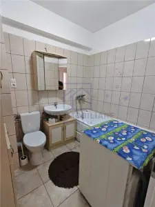 Apartament de inchiriat in Sibiu - 3 camere, 2 bai, loc de parcare privat, zona Str. Bieltz - foto 8