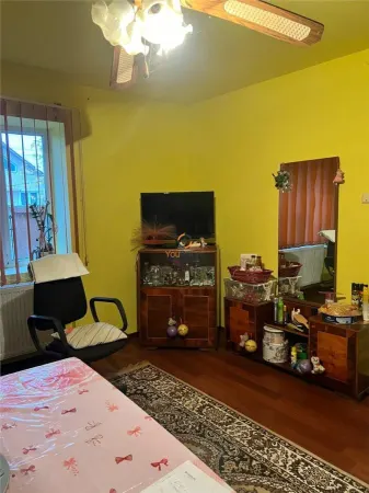 Casă 4 camere Parta - poza 13