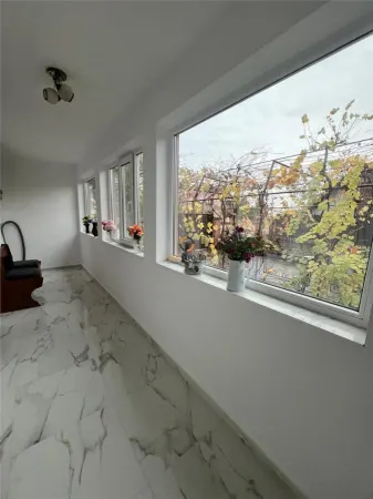 Casă 4 camere Parta - poza 3