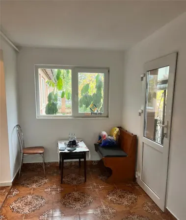 Casă 4 camere Parta - poza 10