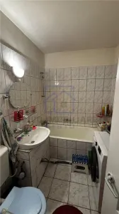 Apartament de vanzare in Sibiu - 2 camere, decomandat, cu balcon si pivnita, Vasile Aaron - foto 8
