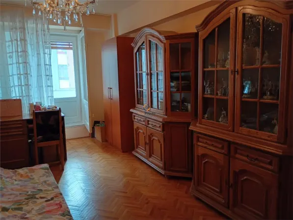 Apartament 3 camere Oradea - poza 1