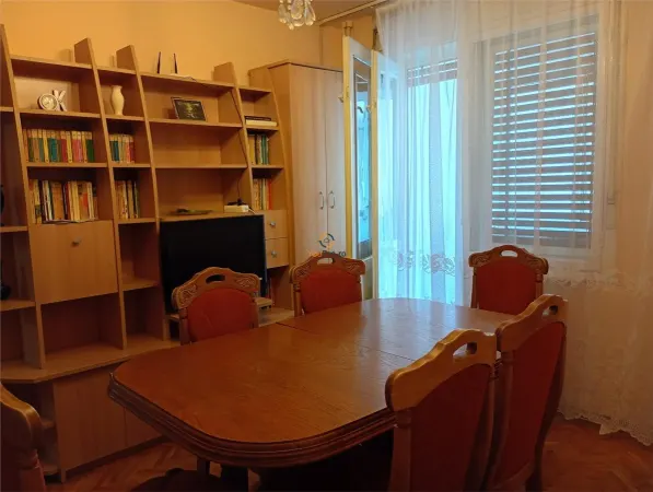 Apartament 3 camere Oradea - poza 2