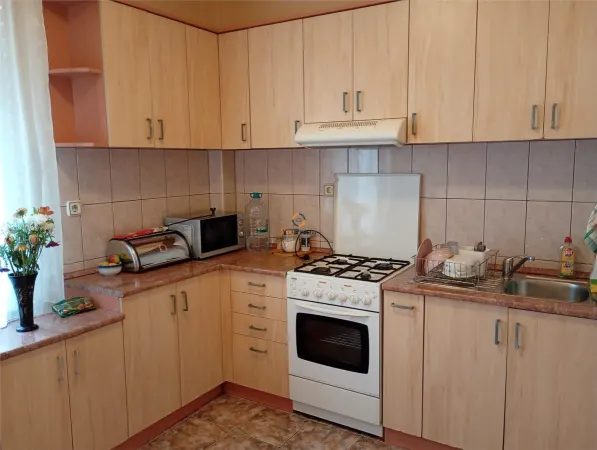 Apartament 3 camere Oradea - poza 5