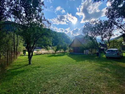 Teren de vanzare in Sibiu - cu Cabana, zona Lotrioara cu vedere panoramica - foto 15
