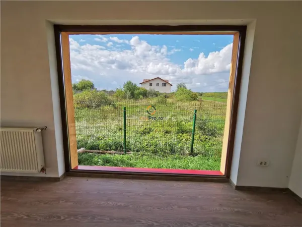 Casă 8 camere Moșnița Nouă - poza 19