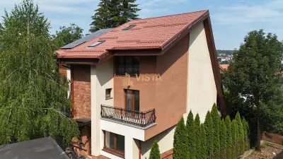 Casa tip duplex, zona Centru - Brasov