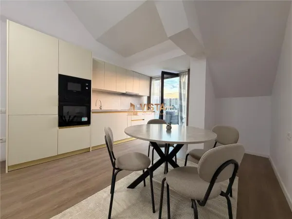 Apartament 3 camere Brașov - poza 1