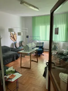 Spatiu de birouri de vanzare in Sibiu - Regim P+1+2, zona Bulevardul Victoriei - Sibiu