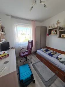 Apartament cu 3 camere in zona Astra, Brasov - Brasov