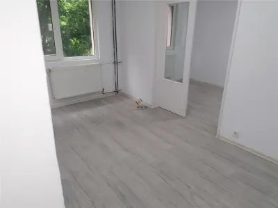 Renovat Etaj 1 Noul Mall - foto 4