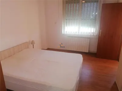 Spatios cu 2 Bai Iulius Mall - foto 5