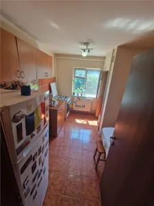 Decomandat 3 Camere 2 Bai 2 Balcoane Zona  Aradului - foto 8