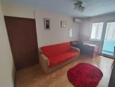 Apartament cu Centrala Proprie Bloc Izolat - foto 3
