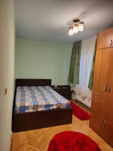 Apartament cu Centrala Proprie Bloc Izolat - foto 4